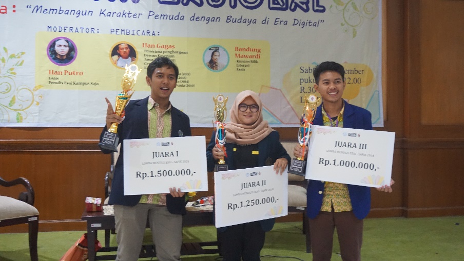 Final Lomba Esai Nasional SAFIK 2018