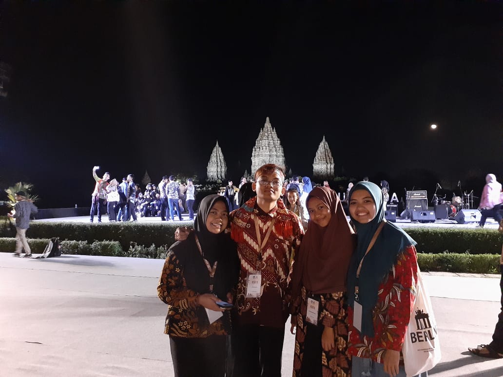 Mahasiswa FS UM Mengikuti Kemah Budaya Kaum Muda 2019 Direktorat Jenderal Kebudayaan di Prambanan