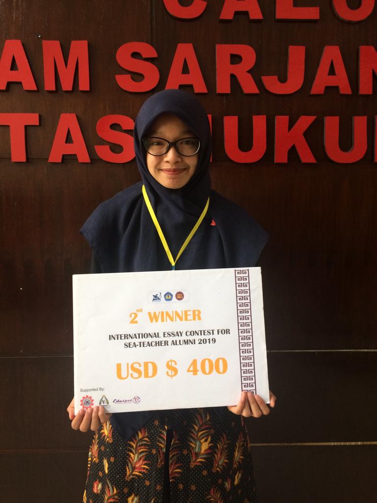 Salma Al Mardhiyyah Juara Di Ajang International Essay Contest for SEA-Teacher