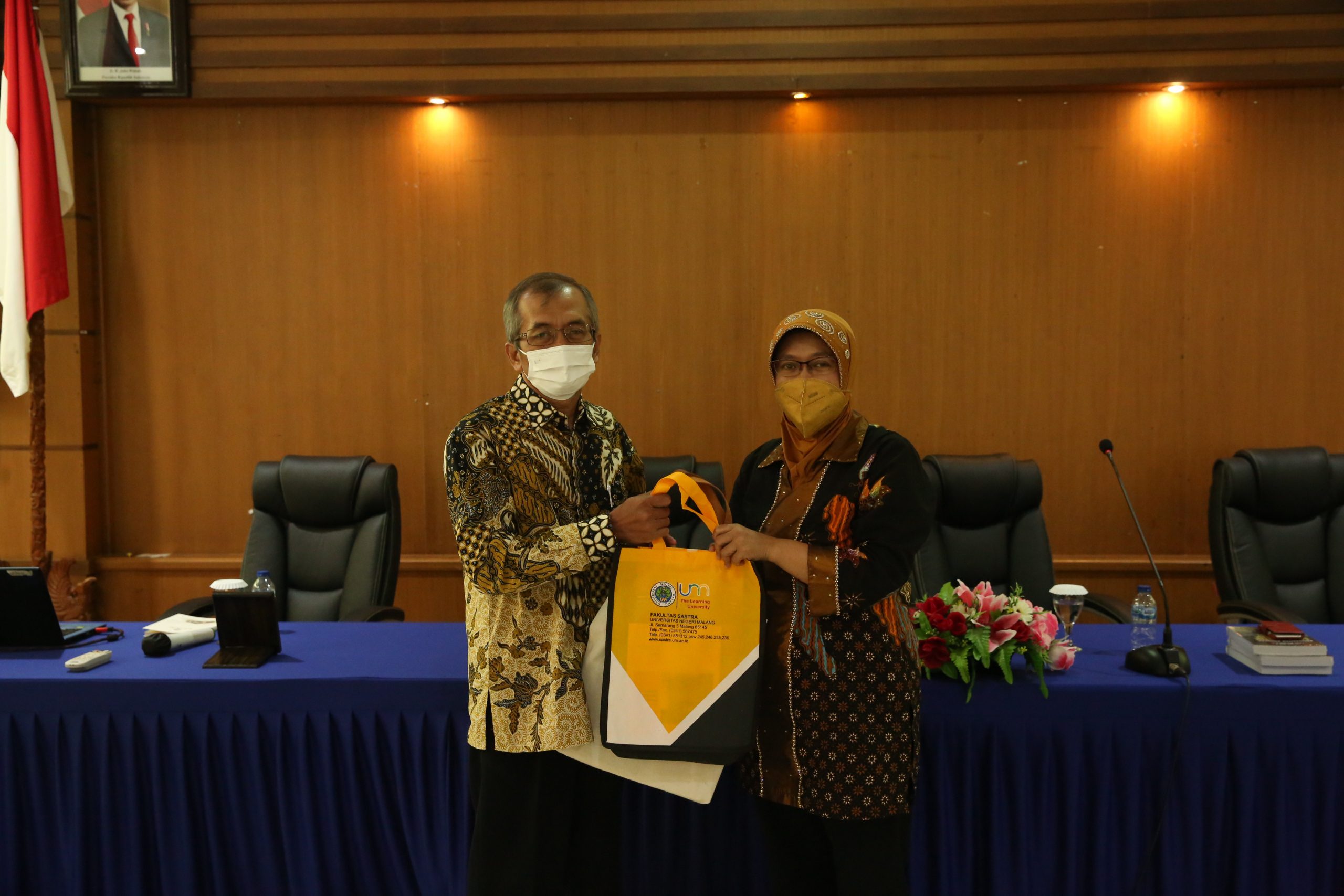 Kunjungan Ke FKIP UNS dan FIB UNS