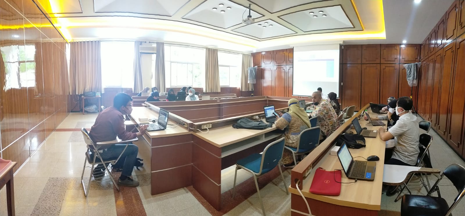 Jurusan  Sastra Indonesia Universitas Negeri Malang Gelar Pelatihan Pengelolaan Jurnal Ilmiah Berbasis OJS