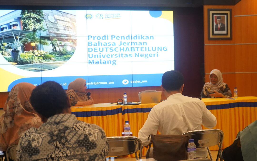 Prodi Sastra Jerman UNESA Sambangi Departemen Sastra Jerman UM dalam Rangka Benchmarking