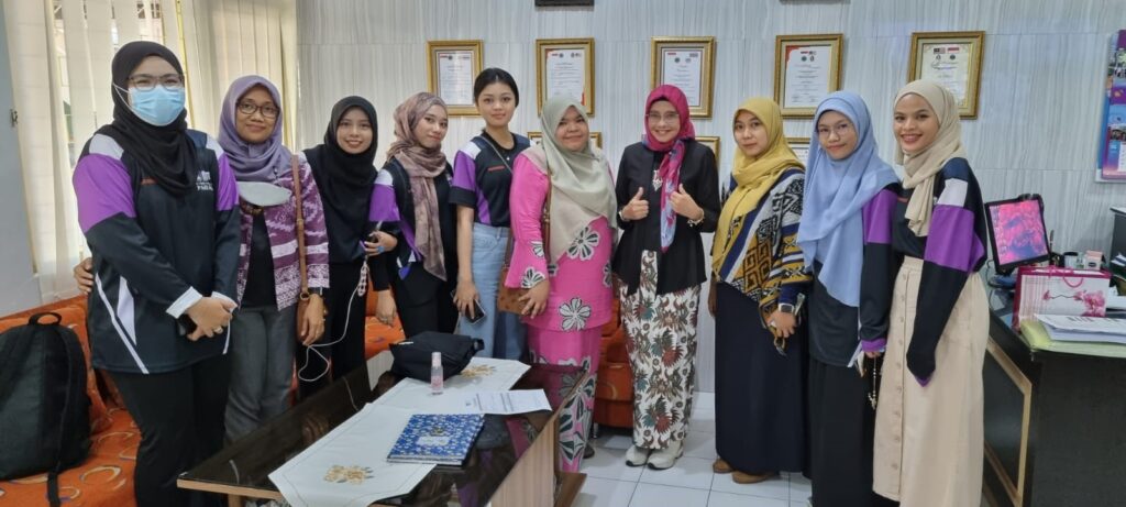 A Transnational Research Collaboration: Unpacking Indonesian EFL Students’ Response to Critical Global Literacy