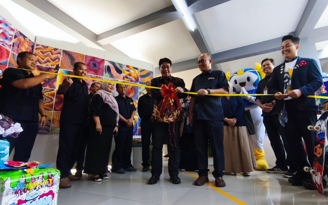 Pembukaan Pameran Internasional Navastra x Designoholic 12.0 Fakultas Sastra 2025 sebagai Langkah Awal Menuju Bisnis Kreatif